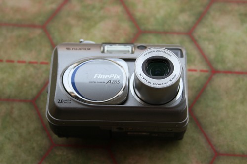 Fujifilm finepix a205 0mp - fujifilm,