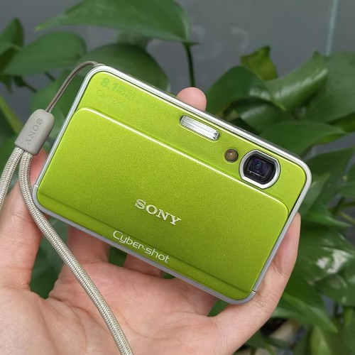 Green sony cyber - cyber-shot, dsc-t2