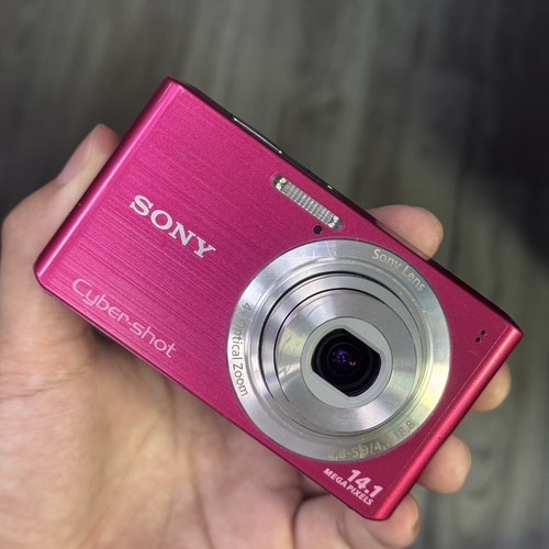 Pink sony cyber - pink,